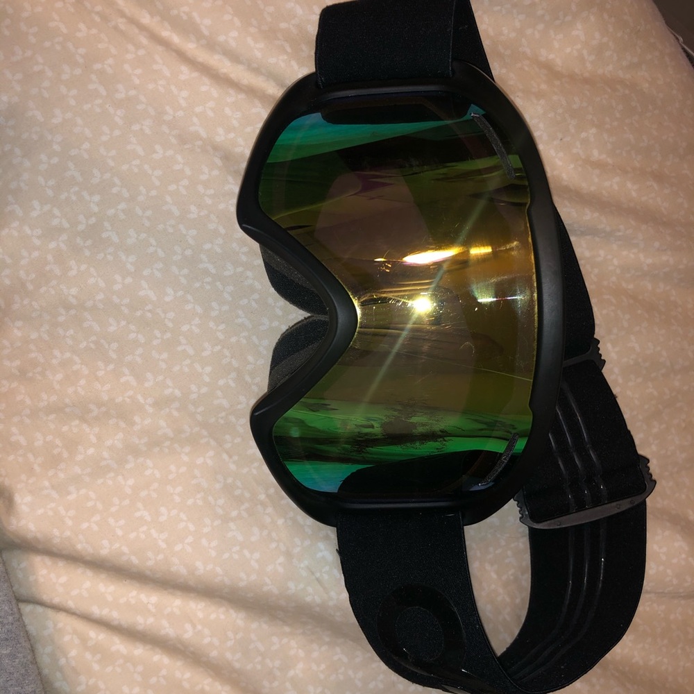 Oakley snowboarding goggles